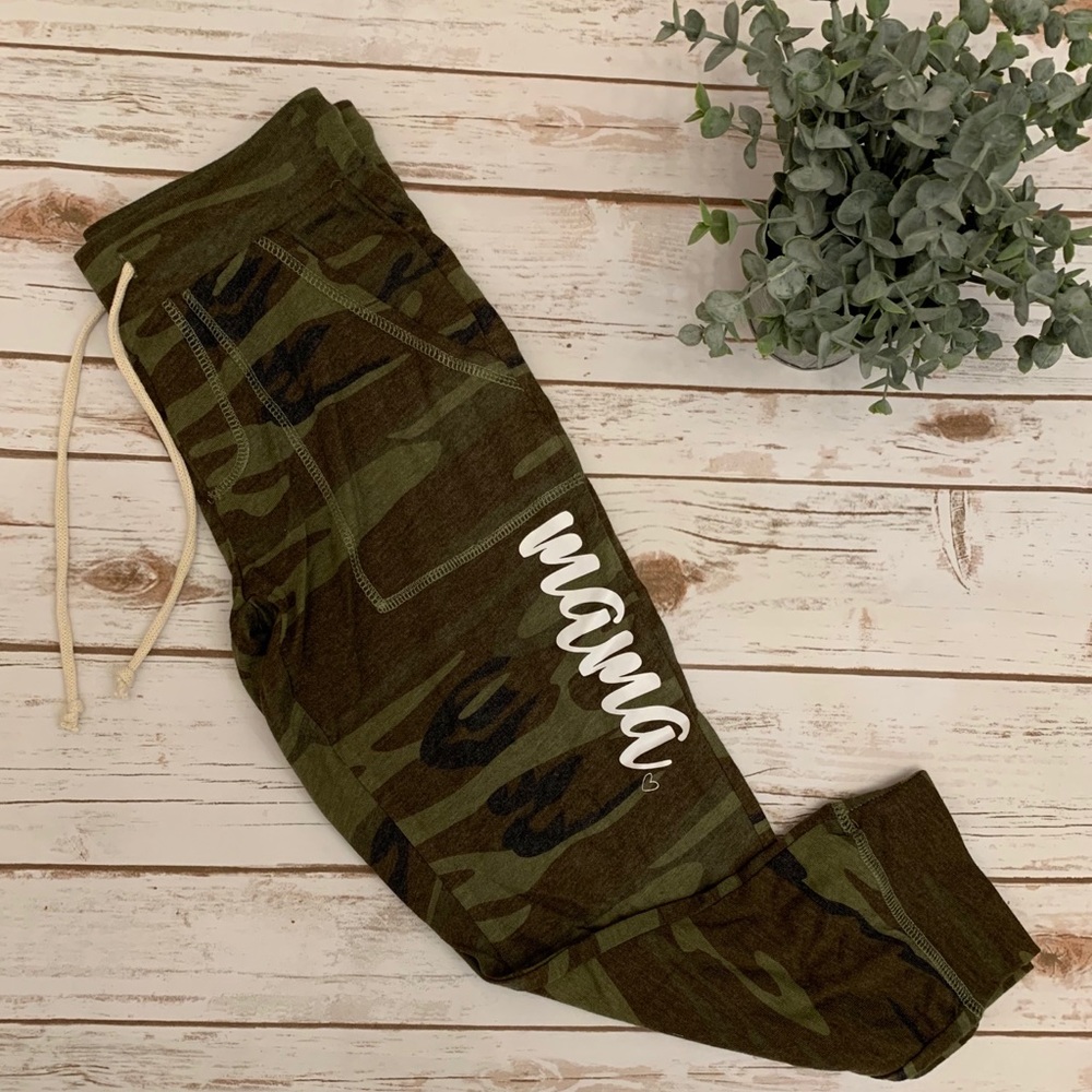Mama Camo Cropped Joggers